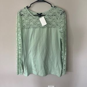 H&M lace sleeve top